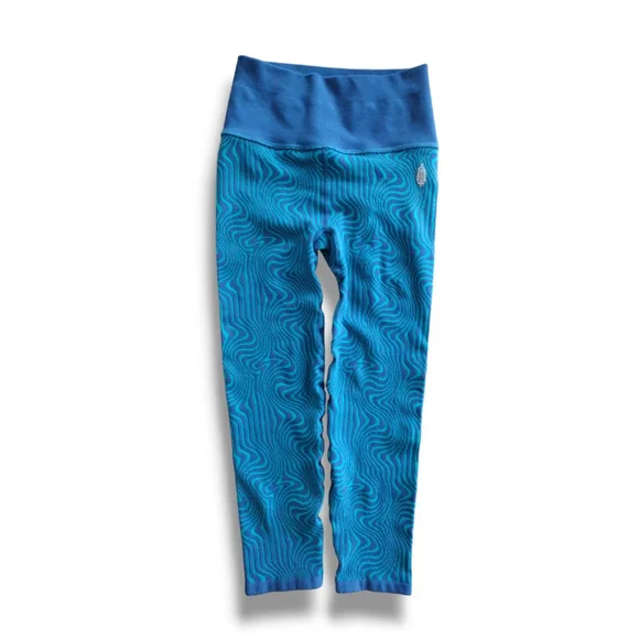 NEW FREE PEOPLE MOVEMENT Jacquard Ankle Leggings Wave Rider/Swirl Size S - Picture 2 of 9